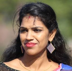 Meet your Posher, Pavalam